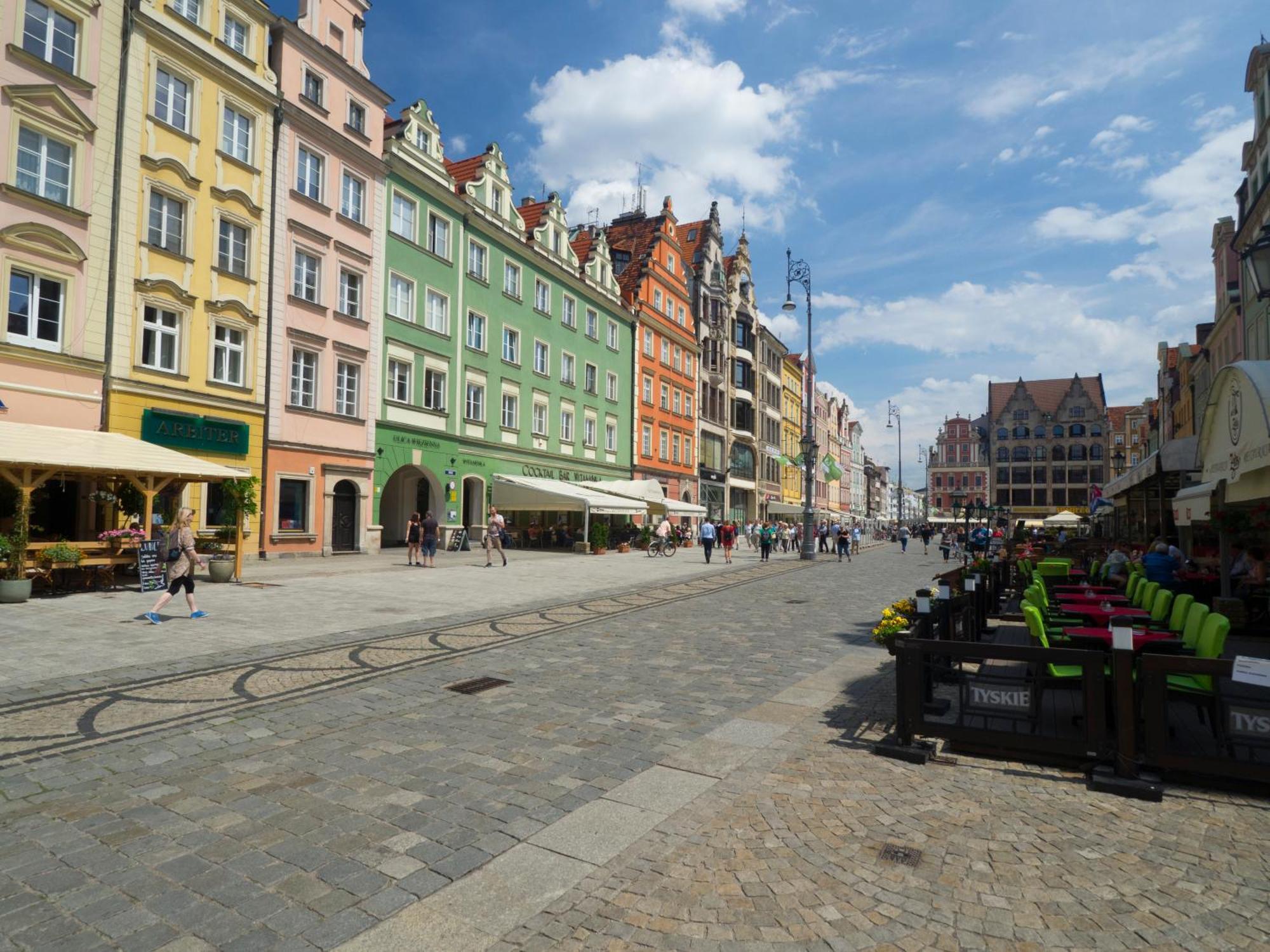 Prestige Apartment - Elegant & Quiet Stay 3 Rooms 90M2 - As Home Apartamenty Rynek 508, Wroclaw